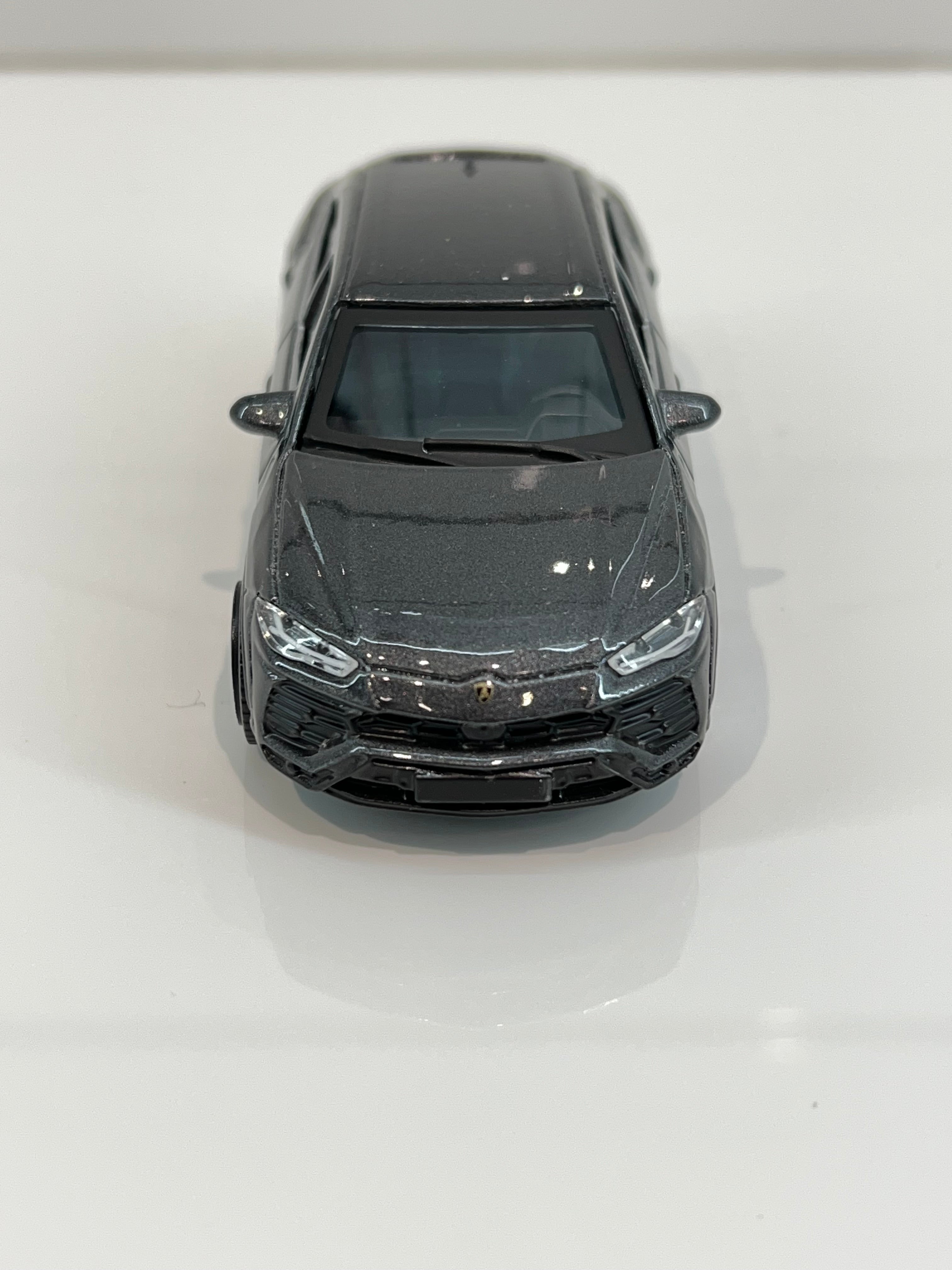 Lambroghini Urus Grey 1:43 Scale