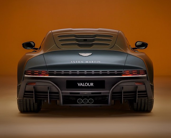Am Valour Aston Martin - Valour Car Cover – Grand Touring Automobiles